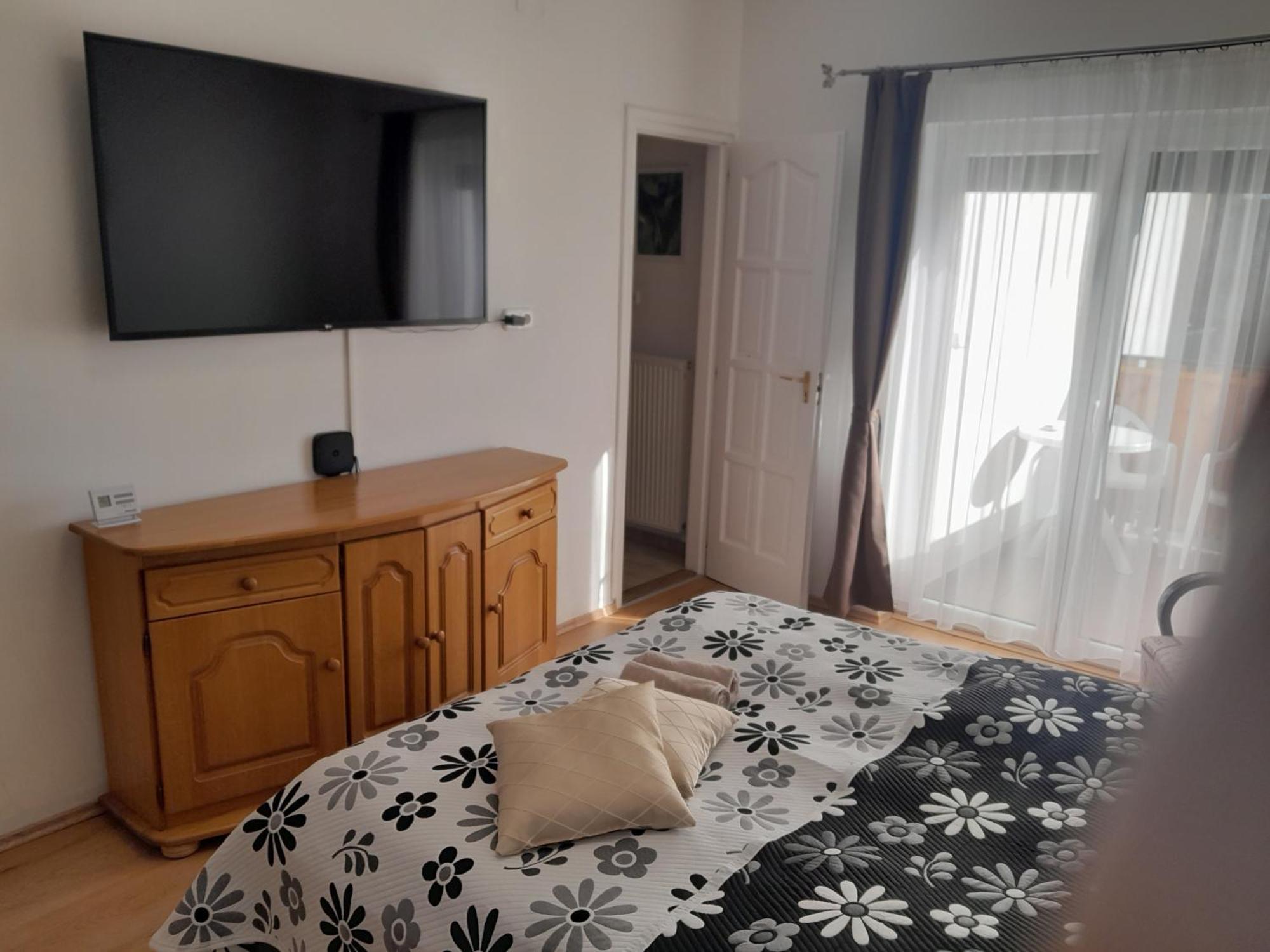 Nyirfa Apartmanhaz ザラカロシュ エクステリア 写真