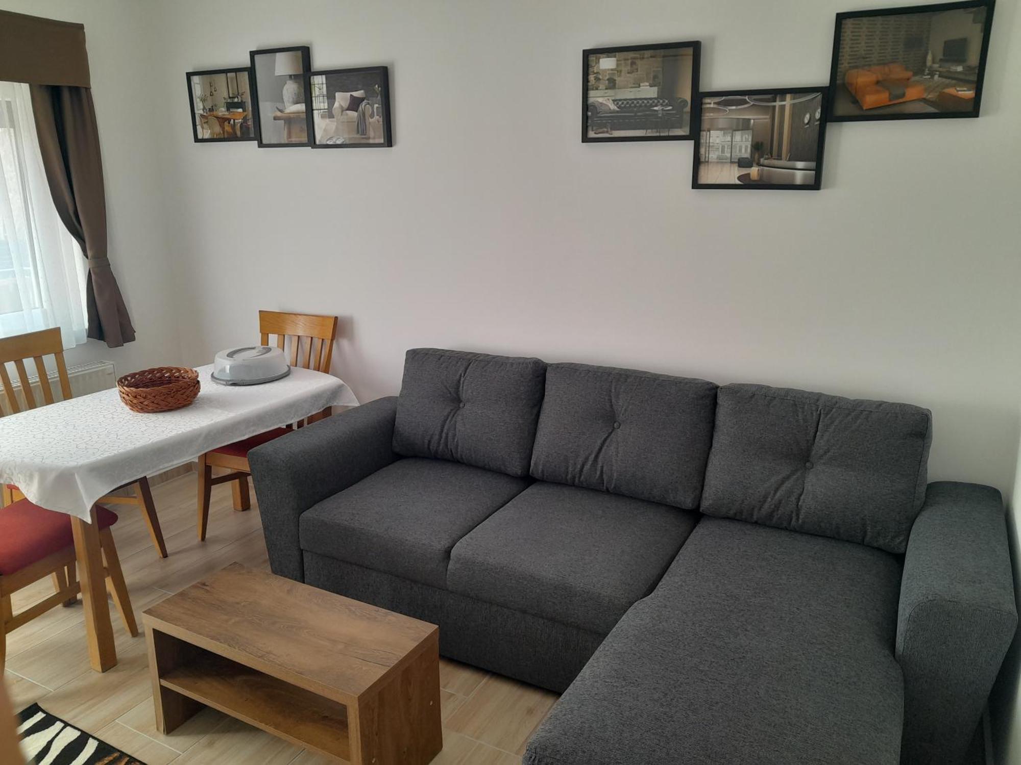 Nyirfa Apartmanhaz ザラカロシュ エクステリア 写真