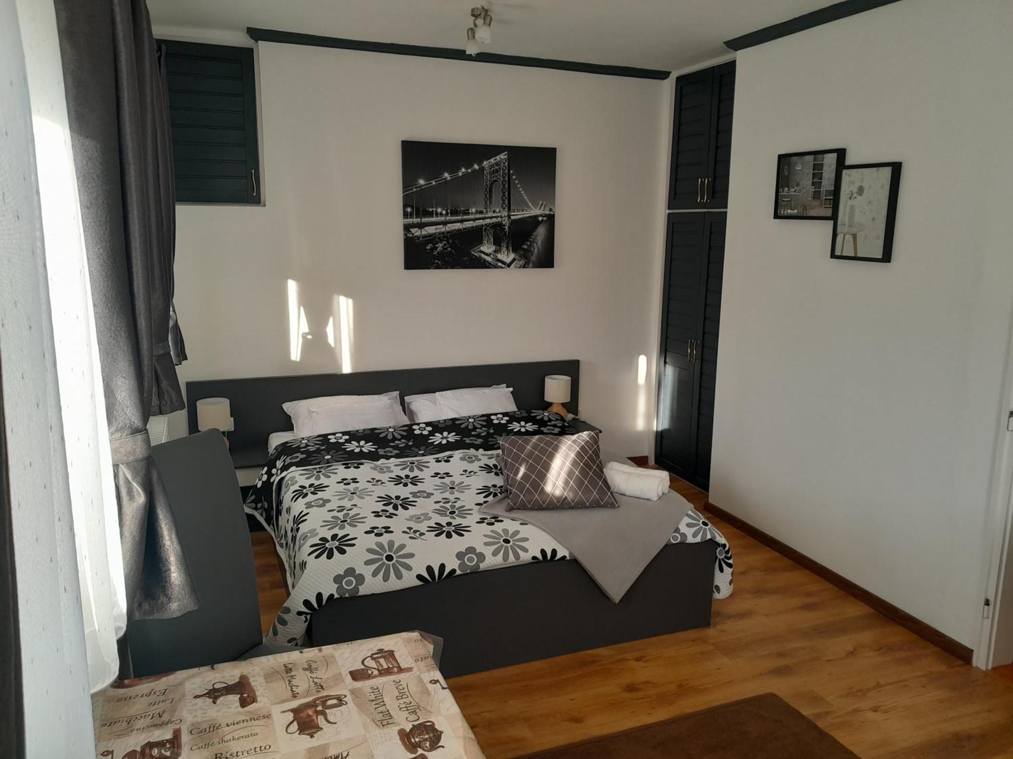 Nyirfa Apartmanhaz ザラカロシュ エクステリア 写真