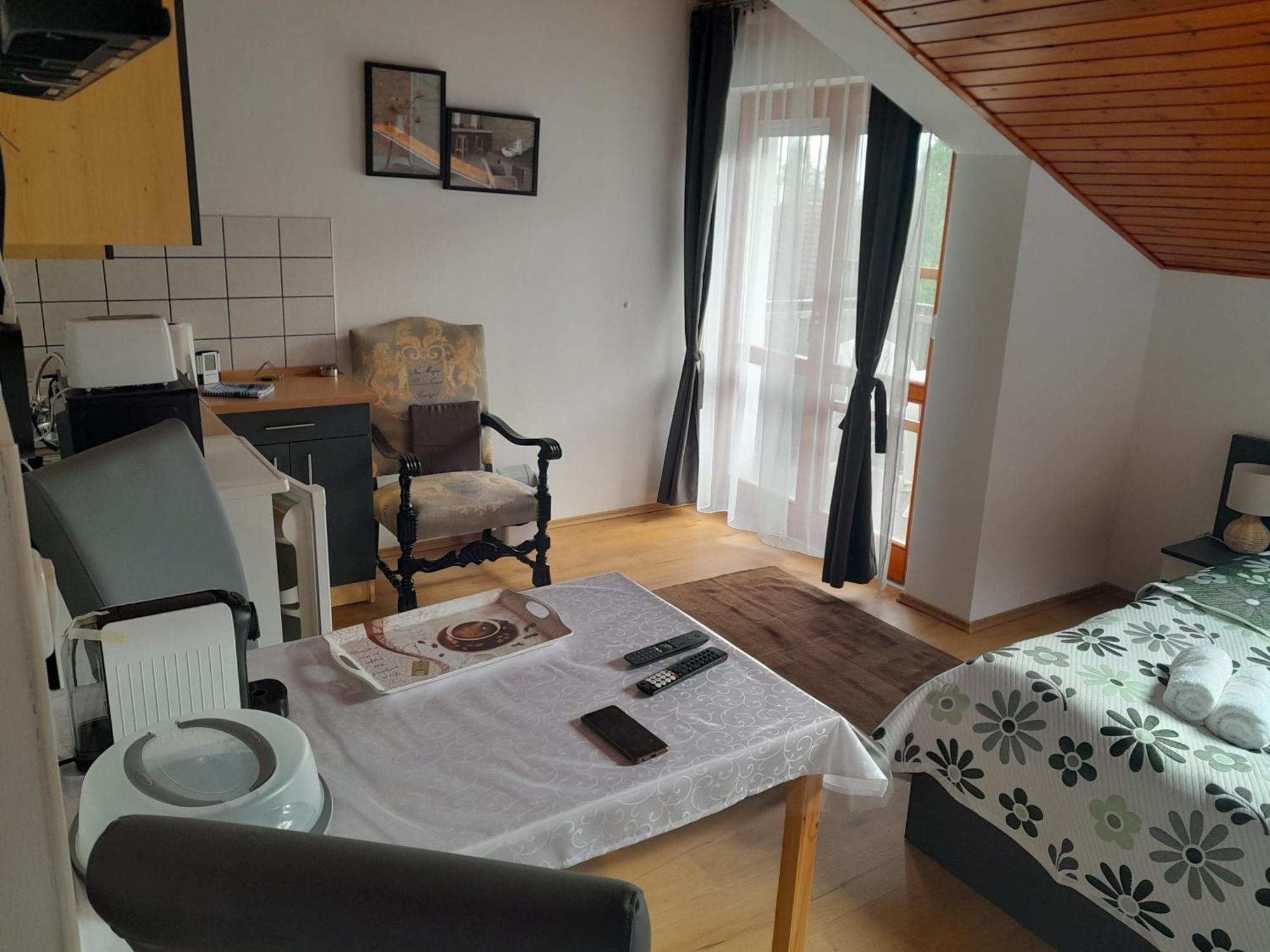 Nyirfa Apartmanhaz ザラカロシュ エクステリア 写真