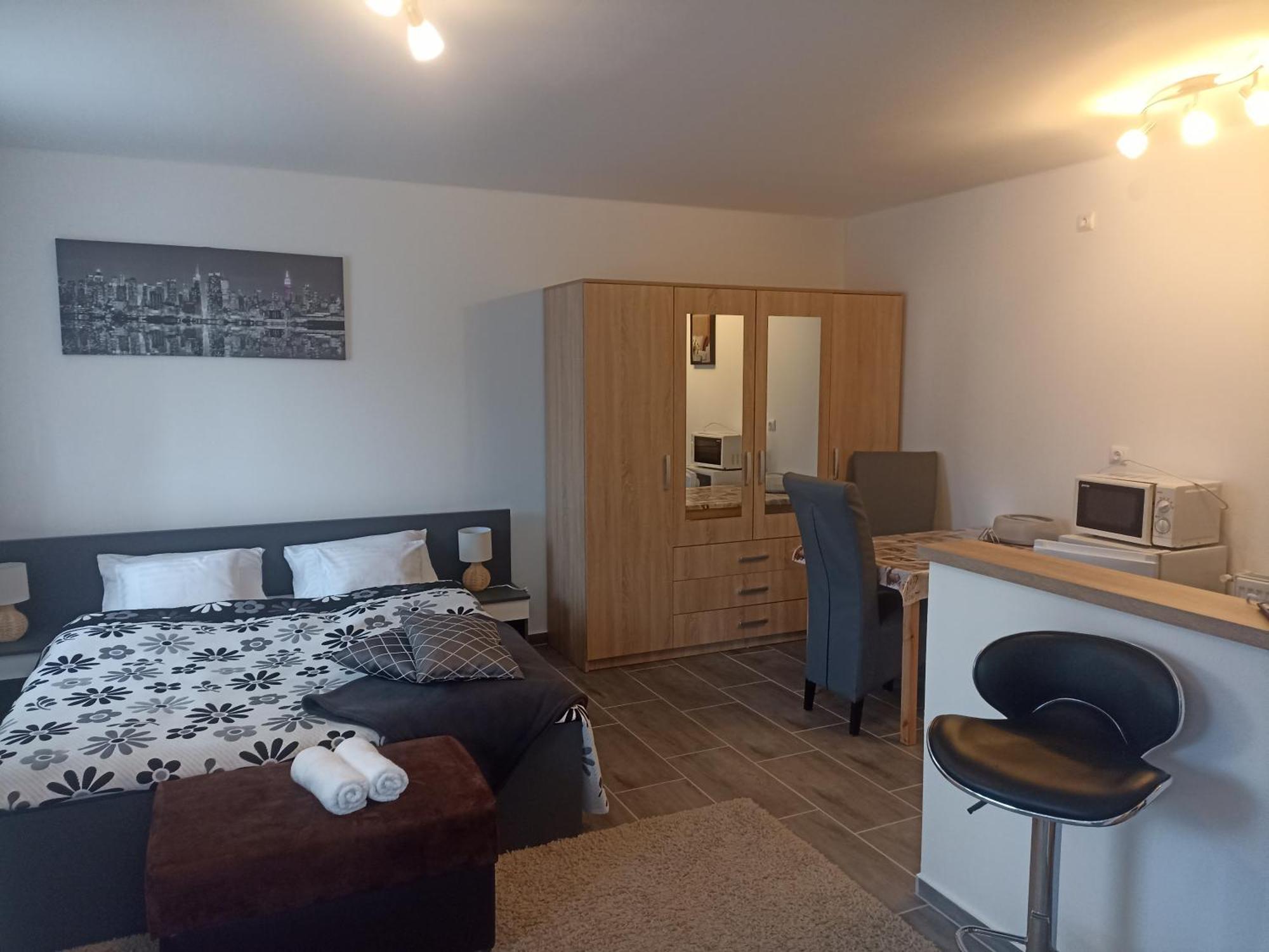 Nyirfa Apartmanhaz ザラカロシュ エクステリア 写真